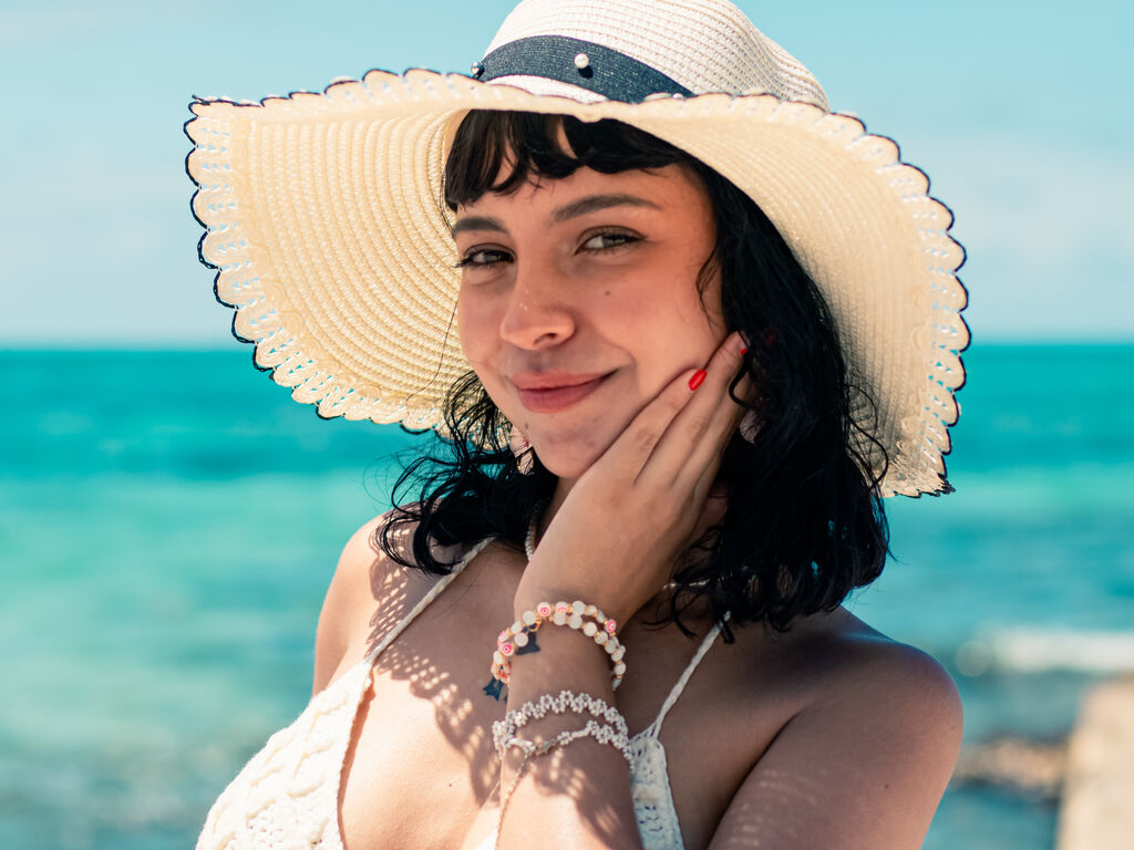 ElizabethThaylor